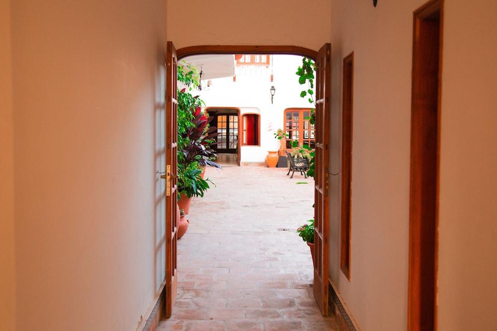 Hotel Asturias Cafayate Exteriér fotografie
