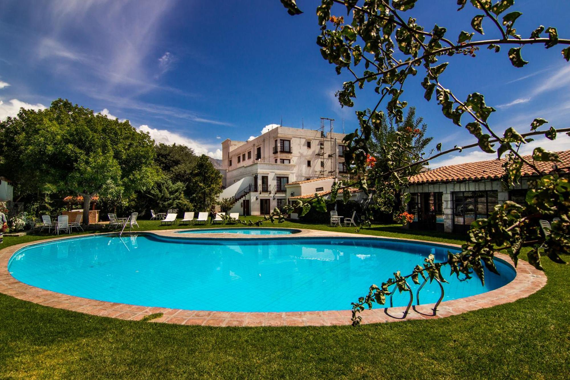 Hotel Asturias Cafayate Exteriér fotografie